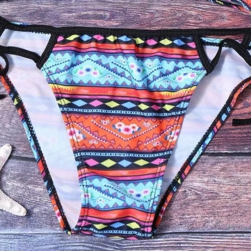 New Women's Aztec Print Bikini Sz M